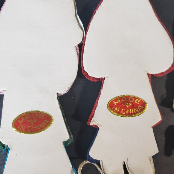 Adorable Vintage Set of 8 Chinese Silk and Paper Dolls 4" tall Asian Figures - Picture 4 of 11